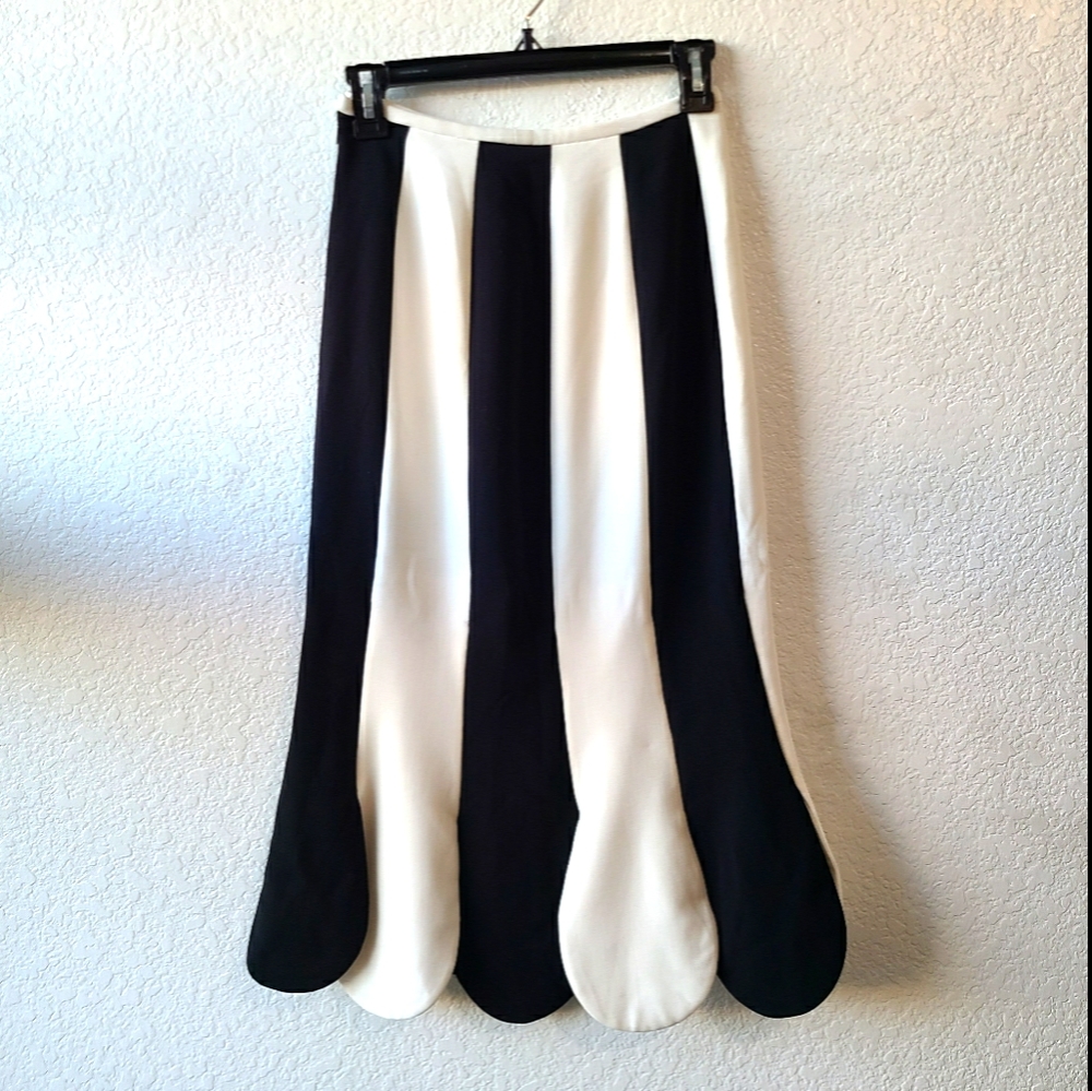 Victoria Beckham Black and White Pencil Skirt